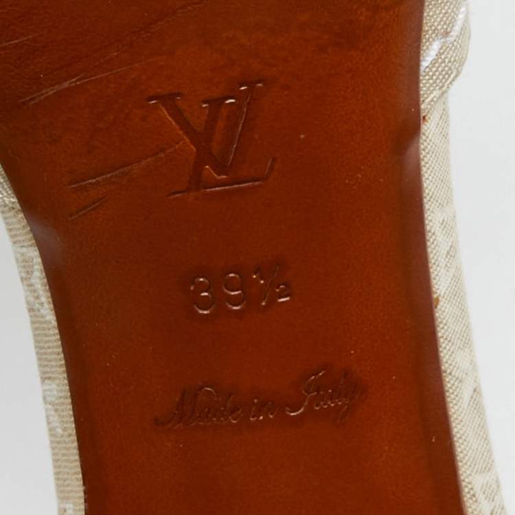 Pre Owned Louis Vuitton Grey/Yellow Monogram Canvas and Patent Leather Bow Slide Sandals Size 39.5