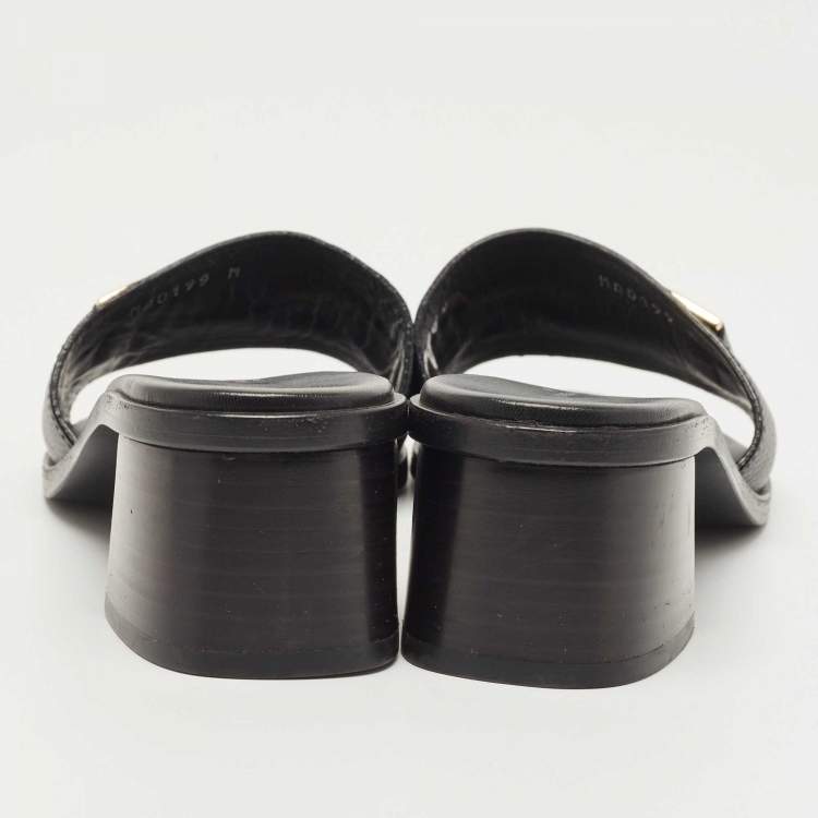 Pre Owned Louis Vuitton Black Leather Lock It Slide Sandals Size 38