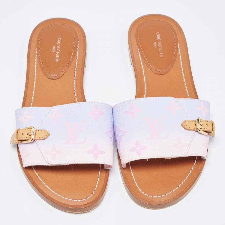 مملوكة مسبقًا Louis Vuitton Pink/Purple Canvas Flat Slides Size 38.5    