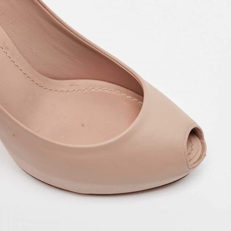 Pre Owned Louis Vuitton Beige Leather Oh Really! Pumps Size 36