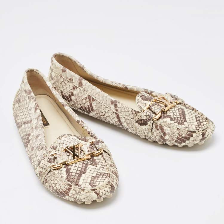 Pre Owned Louis Vuitton Brown/Beige Python Monte Carlo Loafers Size 39.5