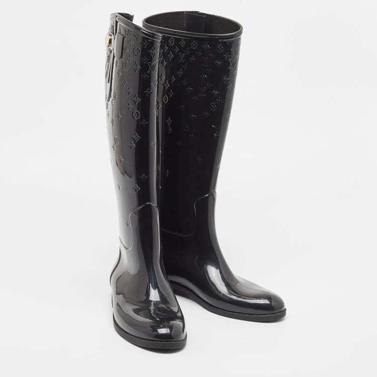 Pre Owned Louis Vuitton Black Monogram Rubber Rain Boots Size 40