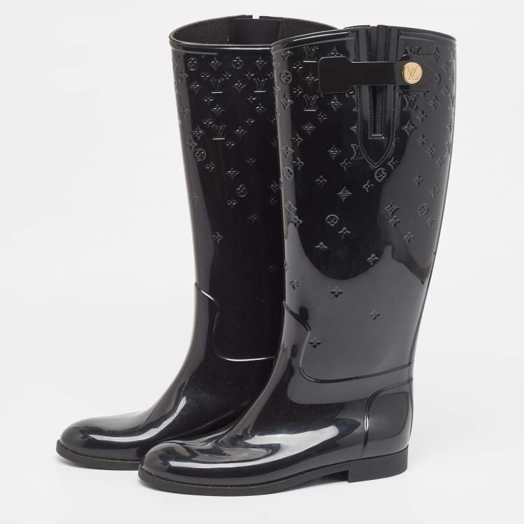 Pre Owned Louis Vuitton Black Monogram Rubber Rain Boots Size 40
