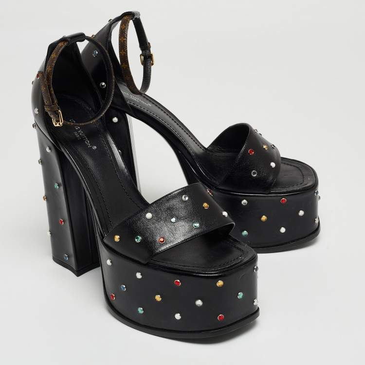 Pre Owned Louis Vuitton Black Leather Studded Fame Sandals Size 38.5