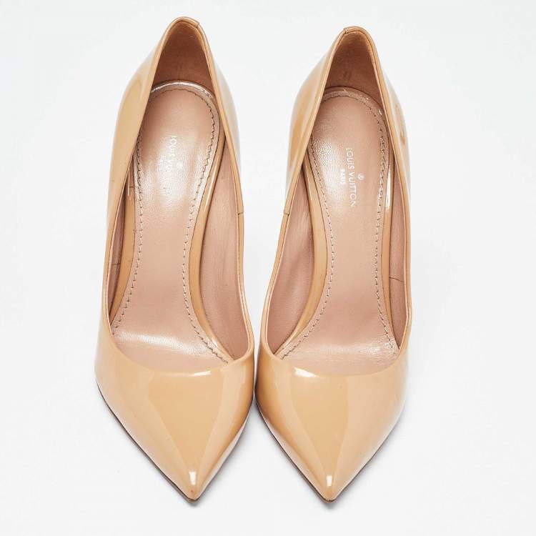 Pre Owned Louis Vuitton Beige Patent Leather Eyeline Pumps Size 37