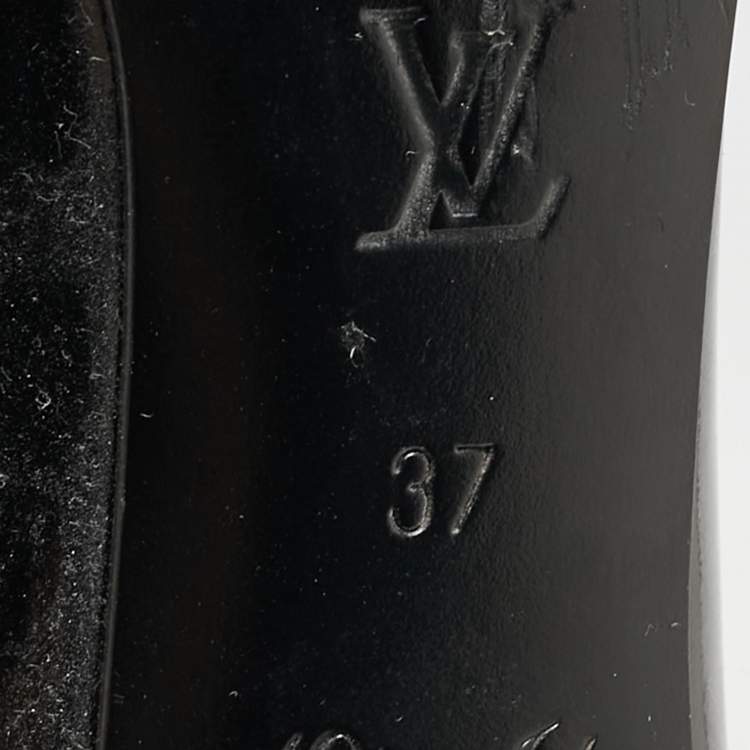 Pre Owned Louis Vuitton Black Patent Leather Pumps Size 37