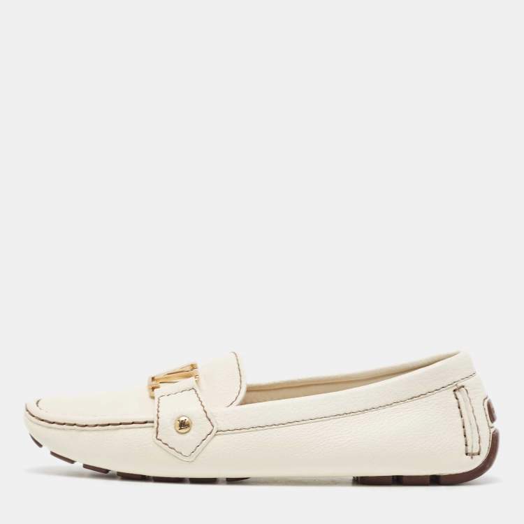 Pre Owned Louis Vuitton Cream Leather Monte Carlo  Loafers Size 38.5