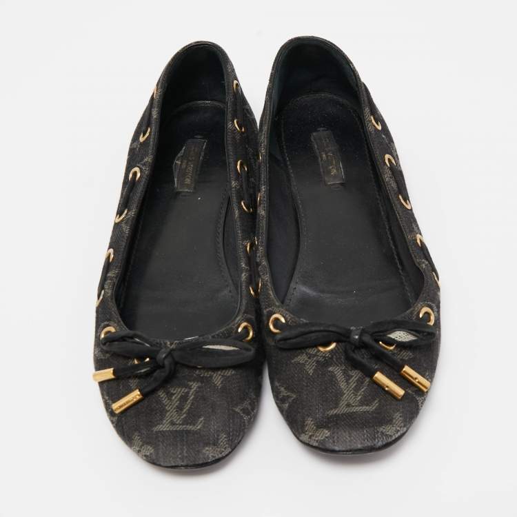 Pre Owned Louis Vuitton Black Monogram Denim Bow Ballet Flats Size 38