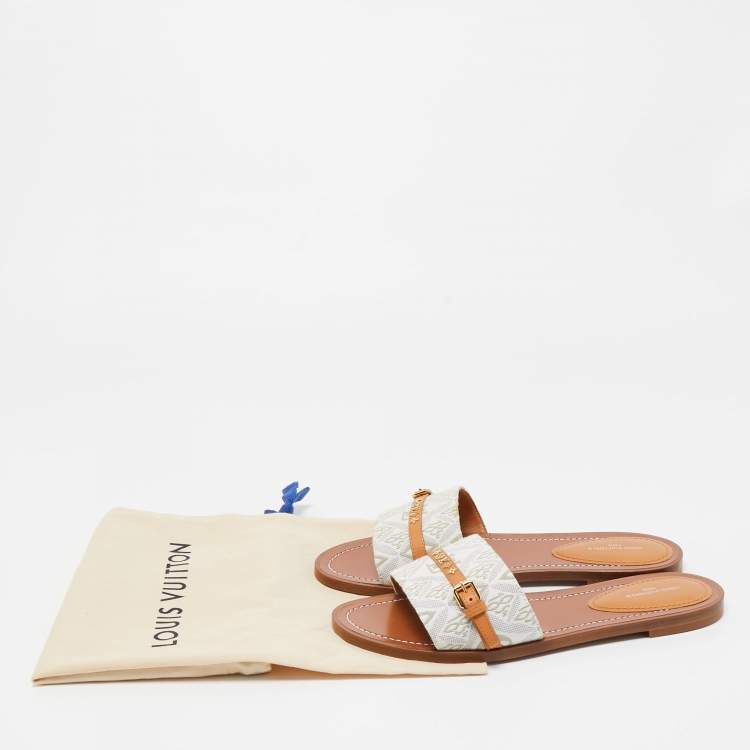 Pre Owned Louis Vuitton White Canvas And Leather Lock It Flat Slides Size 37.5