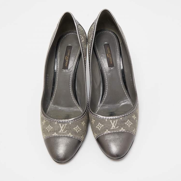 Pre Owned Louis Vuitton Grey Monogram Idylle Canvas and Leather Cap Toe Pumps Size 37.5