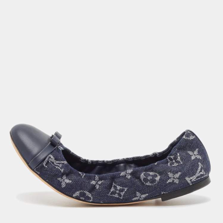 مملوكة مسبقًا Louis Vuitton Navy Blue Monogram Canvas and Leather Elba Bow Ballet Flats Size 39.5