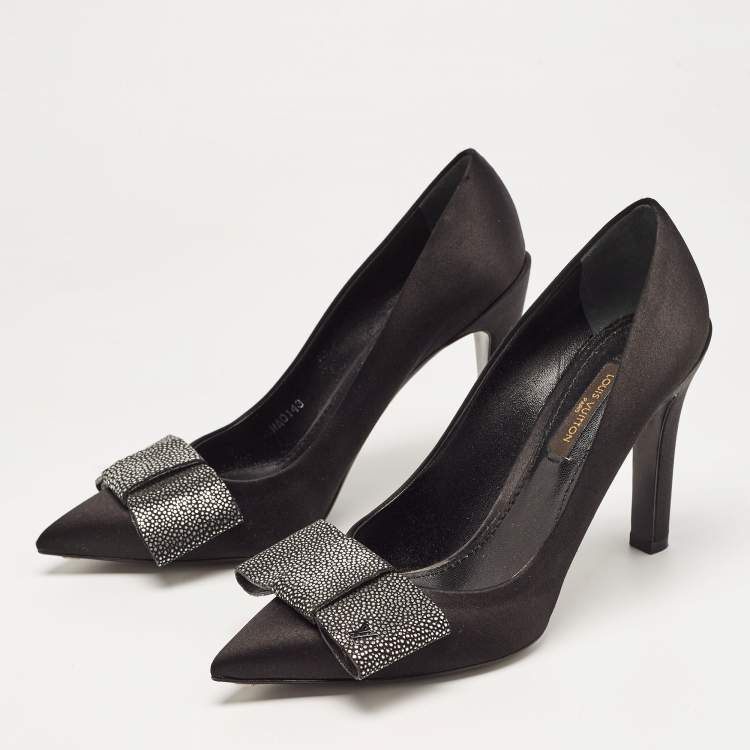 Pre Owned Louis Vuitton Black Satin Bow Pointed Toe Pumps Size 36.5