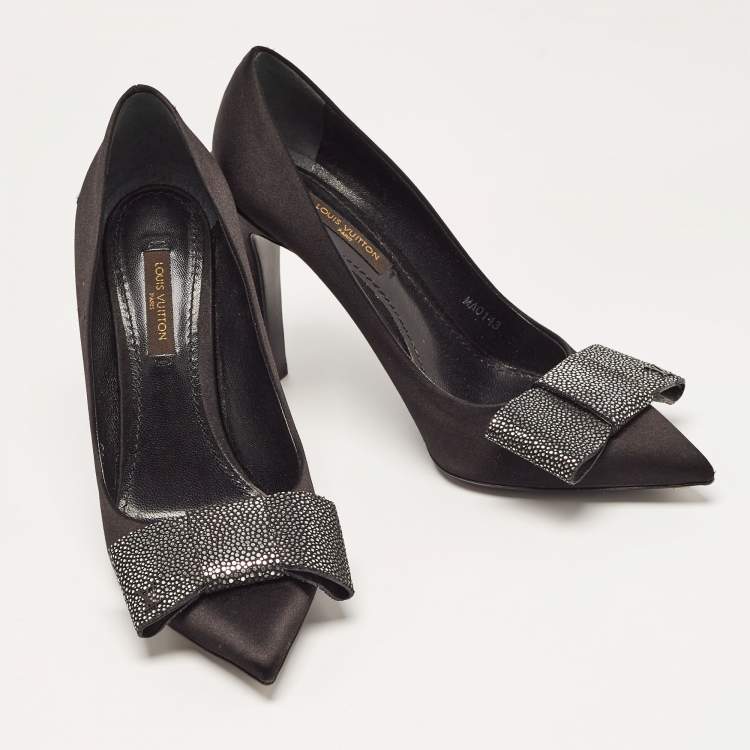 Pre Owned Louis Vuitton Black Satin Bow Pointed Toe Pumps Size 36.5