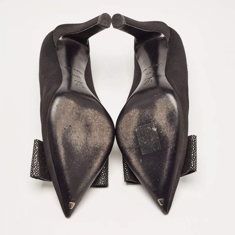 Pre Owned Louis Vuitton Black Satin Bow Pointed Toe Pumps Size 36.5