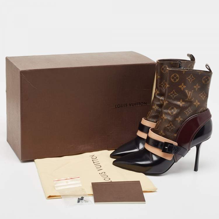 مملوكة مسبقًا Louis Vuitton Monogram Canvas and Leather Ankle Boots Size 38.5