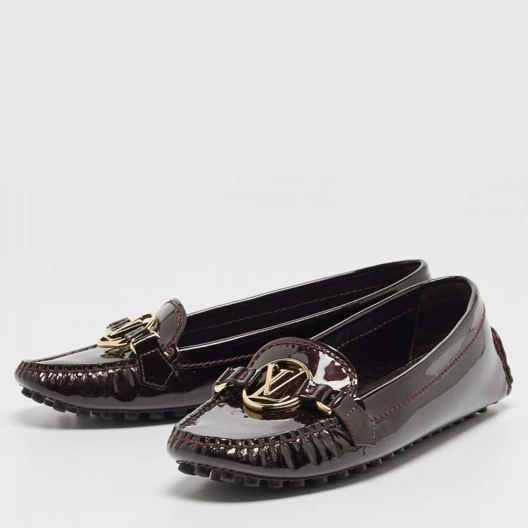 Pre Owned Louis Vuitton Burgundy Patent Leather Dauphine Loafers Size 36