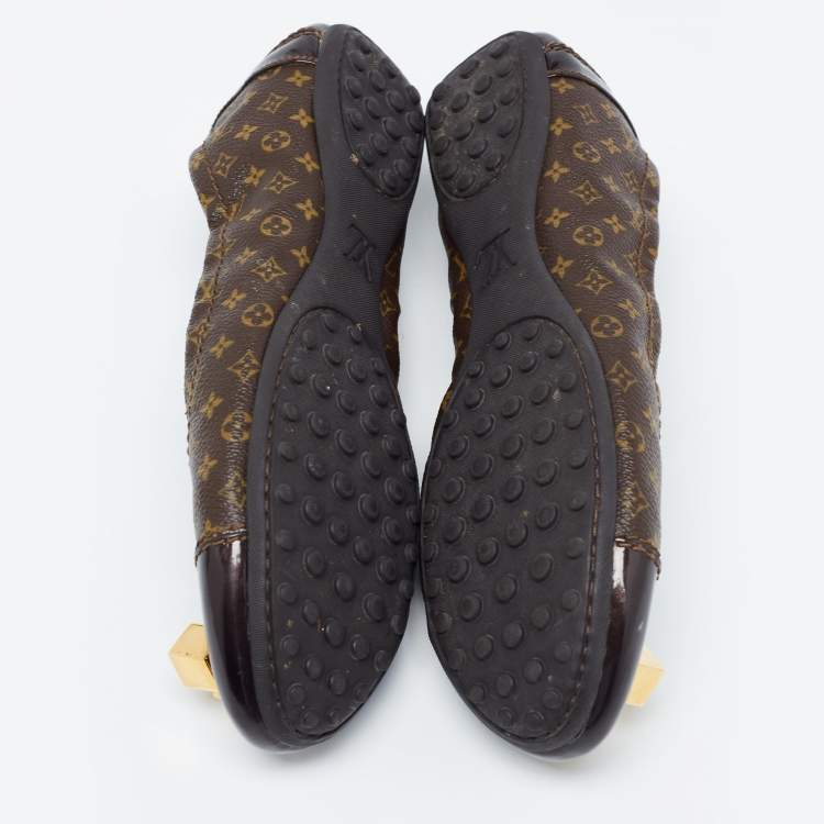 Pre Owned Louis Vuitton Brown Monogram Canvas and Patent Lovely Scrunch Ballet Flats Size 39.5