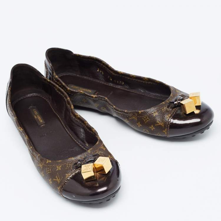 Pre Owned Louis Vuitton Brown Monogram Canvas and Patent Lovely Scrunch Ballet Flats Size 39.5