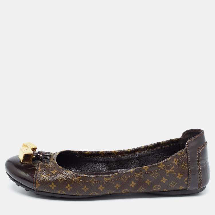 Pre Owned Louis Vuitton Brown Monogram Canvas and Patent Lovely Scrunch Ballet Flats Size 39.5