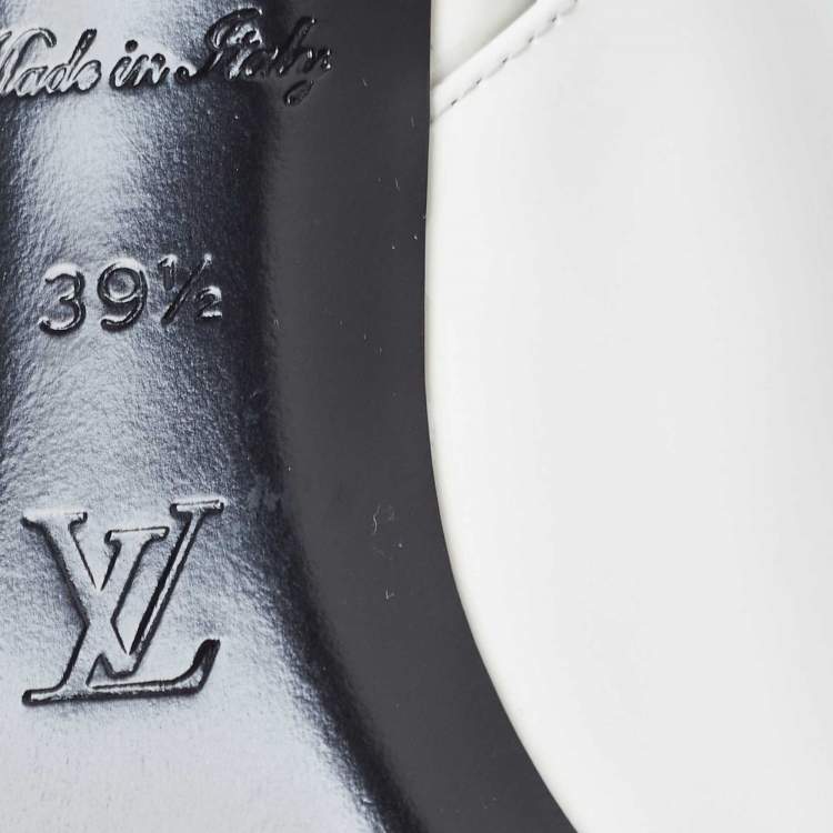 مملوكة مسبقًا Louis Vuitton White Patent Leather Insider Slingback Pump Size 39.5