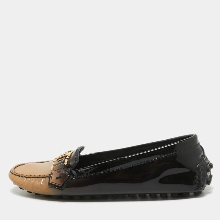 Pre Owned Louis Vuitton Two Tone Patent Oxford Loafers Size 37