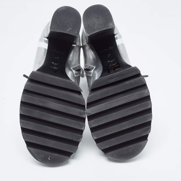 Pre Owned Louis Vuitton Silver Leather Spaceship Ankle Boots Size 40
