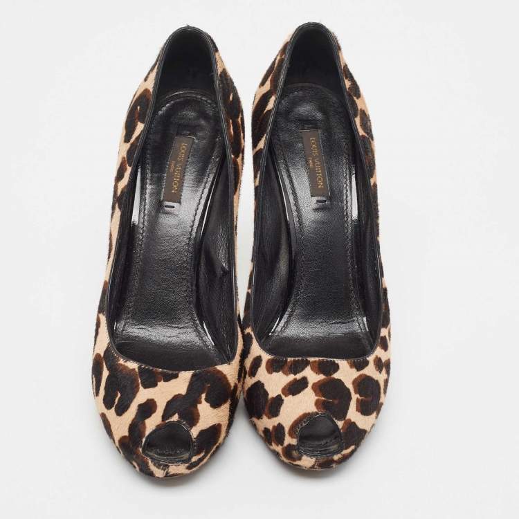 Pre Owned Louis Vuitton Brown Calf Hair Peep Toe Pumps Size 39