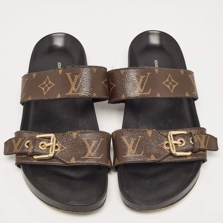 مملوكة مسبقًا Louis Vuitton Brown Monogram Canvas Bom Dia Flat Slides Size 38