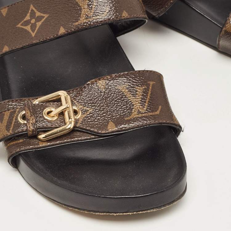 مملوكة مسبقًا Louis Vuitton Brown Monogram Canvas Bom Dia Flat Slides Size 38