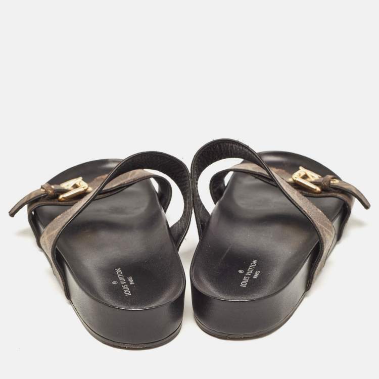 مملوكة مسبقًا Louis Vuitton Brown Monogram Canvas Bom Dia Flat Slides Size 38