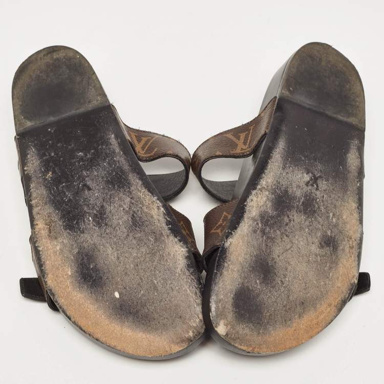 مملوكة مسبقًا Louis Vuitton Brown Monogram Canvas Bom Dia Flat Slides Size 38
