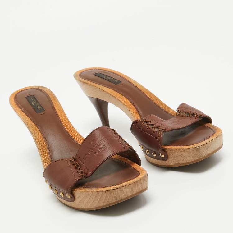 Pre Owned Louis Vuitton Brown Leather Wooden Slide Sandals Size 39