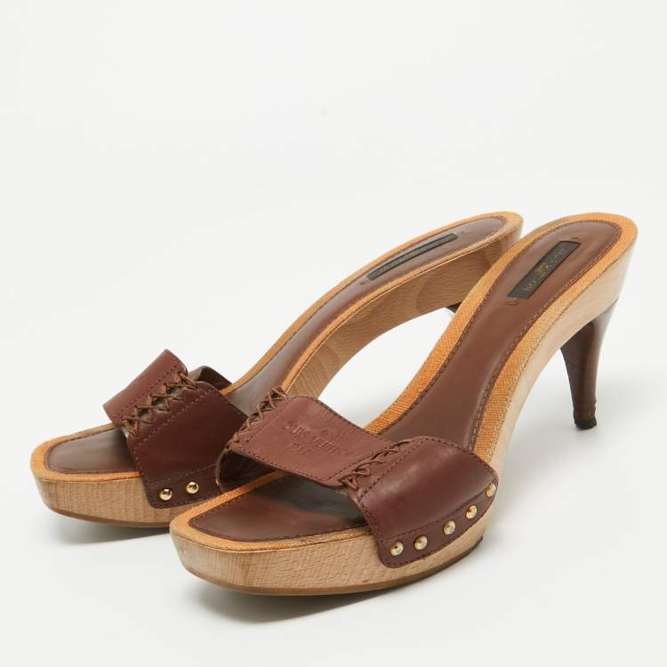 Pre Owned Louis Vuitton Brown Leather Wooden Slide Sandals Size 39