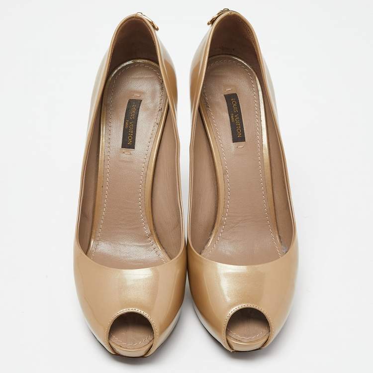 Pre Owned Louis Vuitton Beige Patent Leather Oh Really! Platform Peep Toe Pumps Size 40