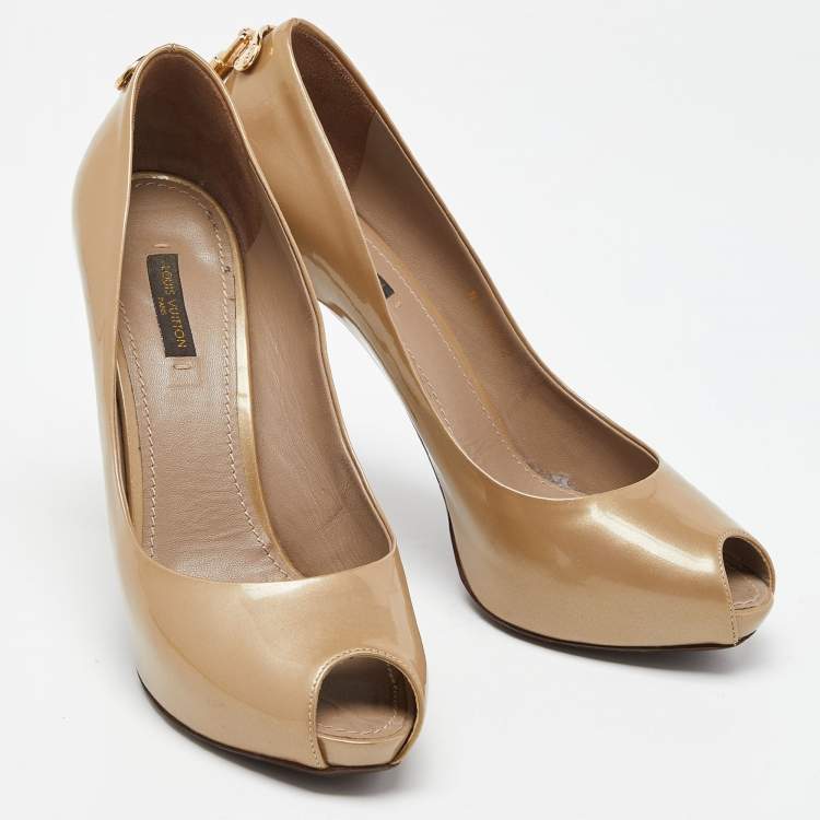 Pre Owned Louis Vuitton Beige Patent Leather Oh Really! Platform Peep Toe Pumps Size 40