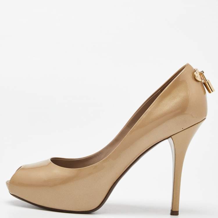 Pre Owned Louis Vuitton Beige Patent Leather Oh Really! Platform Peep Toe Pumps Size 40