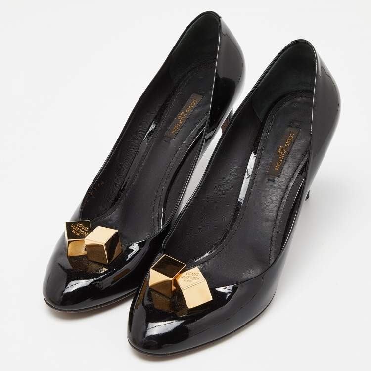 Pre Owned Louis Vuitton Black Patent Leather Cube Pumps Size 40