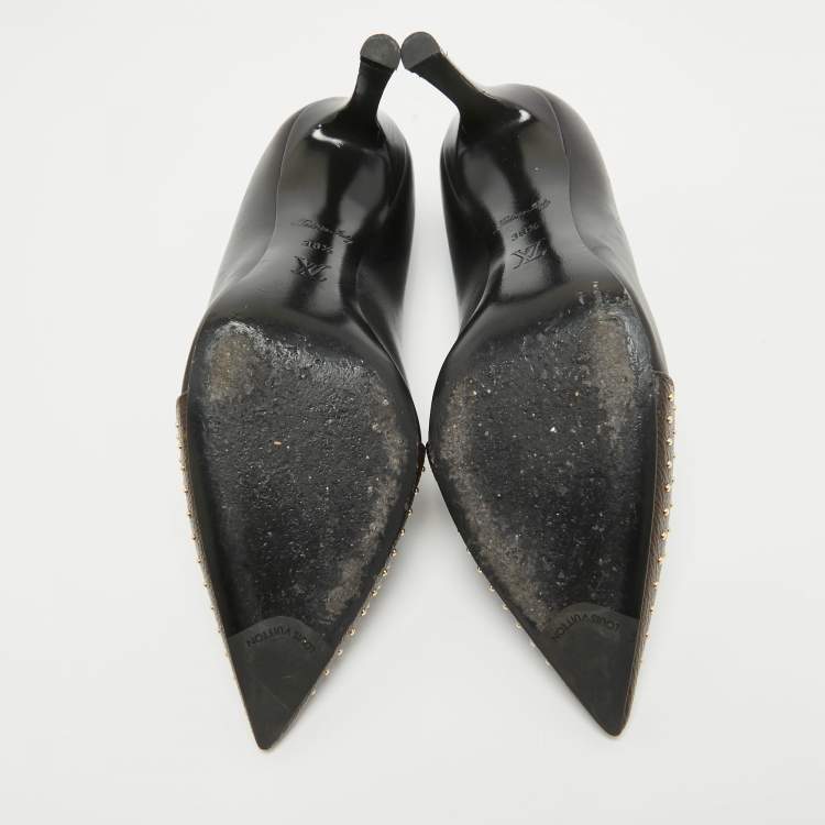 Pre Owned Louis Vuitton Brown/Black Monogram Canvas and Leather Pointed Toe Pumps Size 38.5