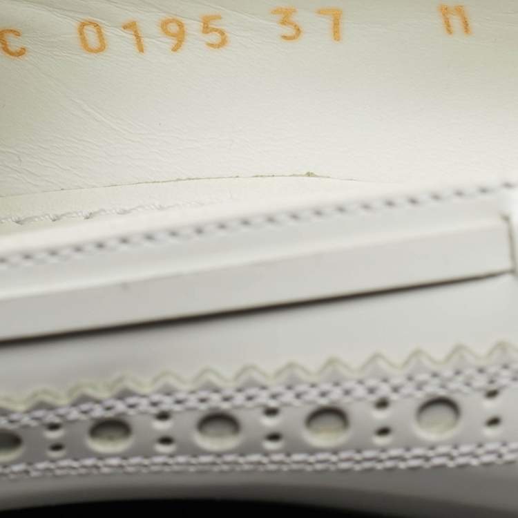 Pre Owned Louis Vuitton White Leather Slip On Loafers Size 37