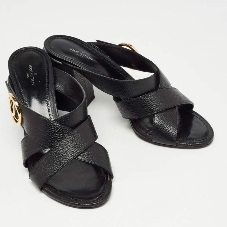 مملوكة مسبقًا Louis Vuitton Black Leather Block Heel Slide Sandals Size 40