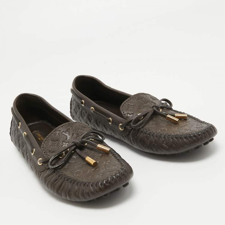 Pre Owned Louis Vuitton Brown Leather Gloria  Loafers Size 38.5