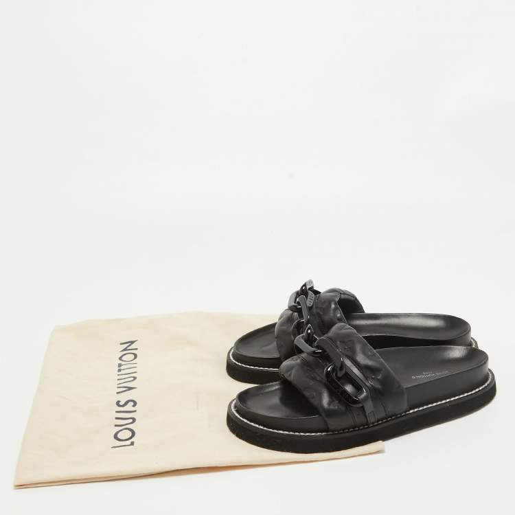 مملوكة مسبقًا Louis Vuitton Black Monogram Embossed Leather LV Sunset Slides Size 37