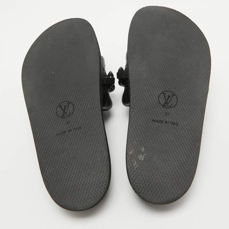 مملوكة مسبقًا Louis Vuitton Black Monogram Embossed Leather LV Sunset Slides Size 37