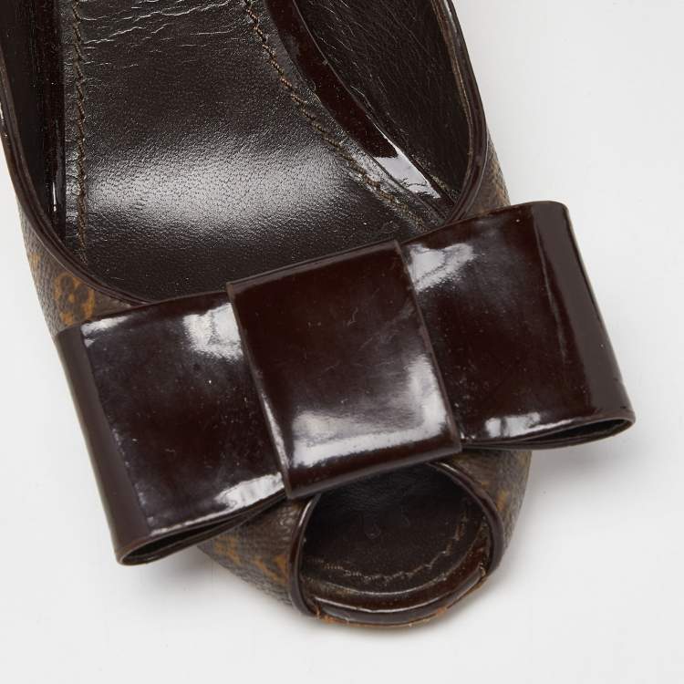 Pre Owned Louis Vuitton Brown Patent and Canvas Rivoli Slingback Wedge Pumps Size 38.5