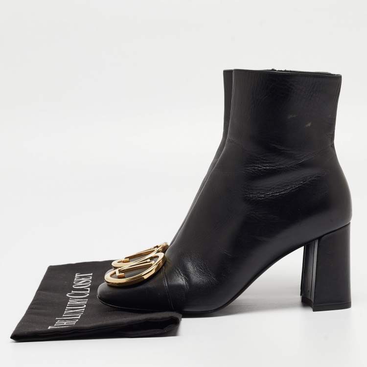 Pre Owned Louis Vuitton Black Leather Madeleine Block Heel Ankle Boots Size 37