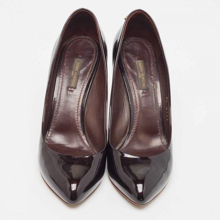 Pre Owned Louis Vuitton Dark Burgundy Patent Leather Lock It Pumps Size 37