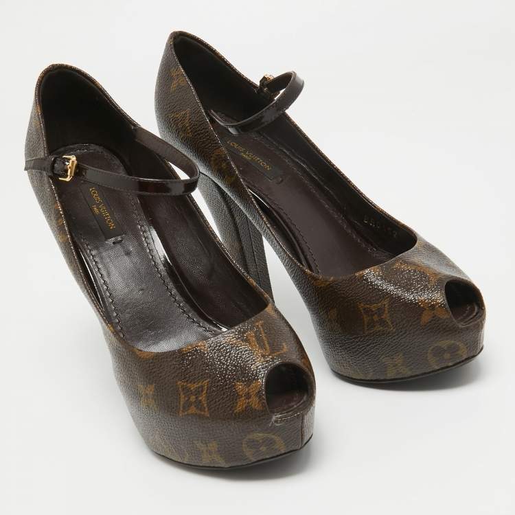 Pre Owned Louis Vuitton Monogram Canvas Fetish Vanity Platform Pumps 37.5