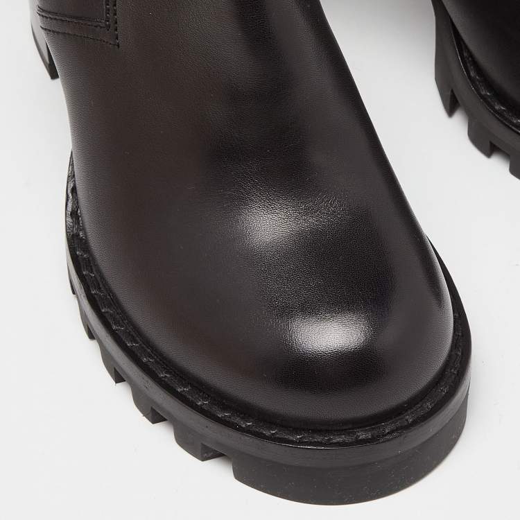 Pre Owned Louis Vuitton Black/Brown Monogram Canvas and Leather Ankle Length Boots Size 39