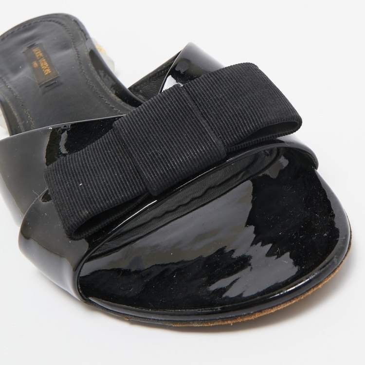 Pre Owned Louis Vuitton Black Patent Leather Bow Studded Flat Slides Size 39