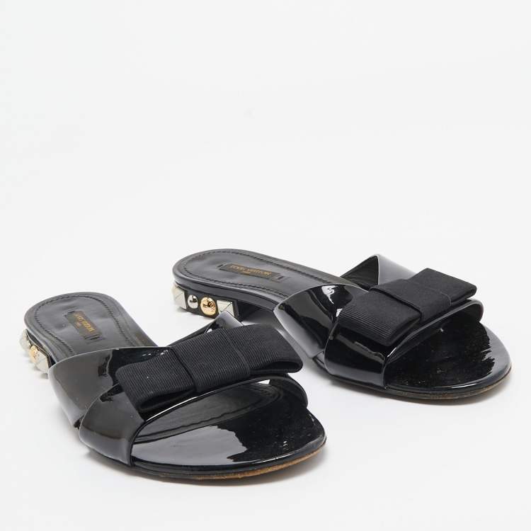 Pre Owned Louis Vuitton Black Patent Leather Bow Studded Flat Slides Size 39